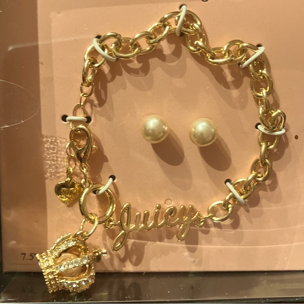 Gorgeous Bracelet & Earring Studs